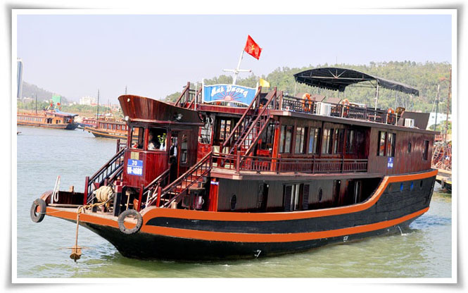 Halong Anh Duong cruise