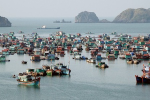 Halong bay fishing vilalge